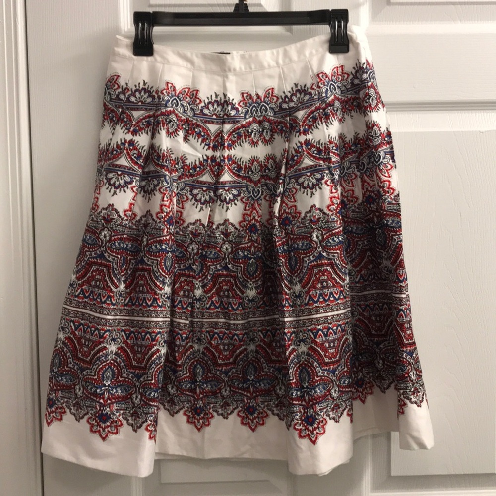 White, red and blue NWT skirt